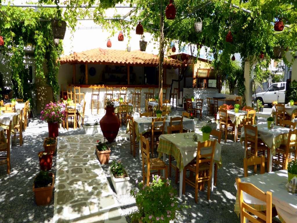 Cohyli Hotel Ireo Exterior foto